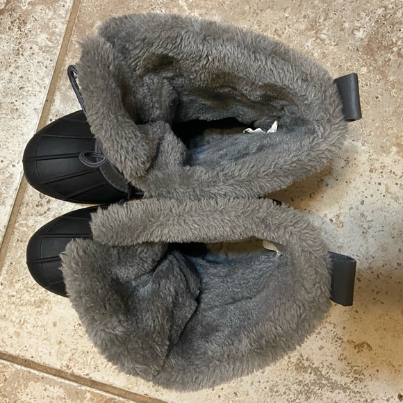 Men's Gray Winter Boots - Picture 5 of 10